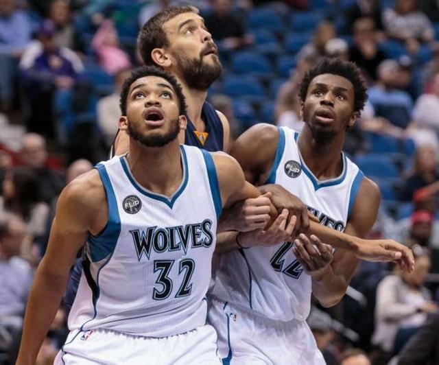 出现在半空 出现在半空